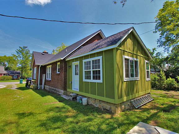 4th image of 214 Cumberland Dr