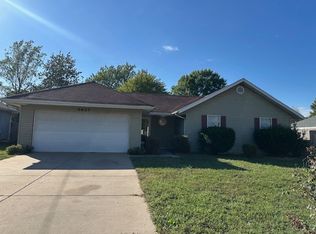 5627 S Michigan Ave, Springfield, MO 65810