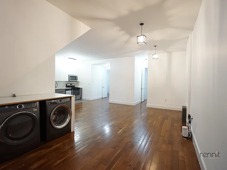 640 Kosciuszko St #1 — Photo 4