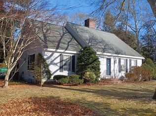92 Wianno Cir, Osterville, MA 02655