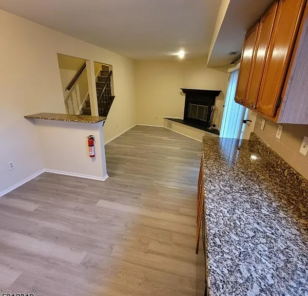 348 Cotswold Pl — Photo 10