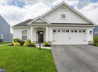 2 Shillington Ln, Carlisle, PA 17013