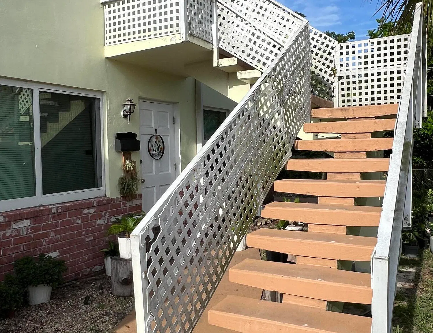 2 bed, 1.0 bath, 700 sqft, $1,450 — Photo 1