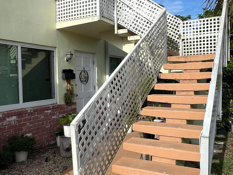 1775 Highland Ave #4