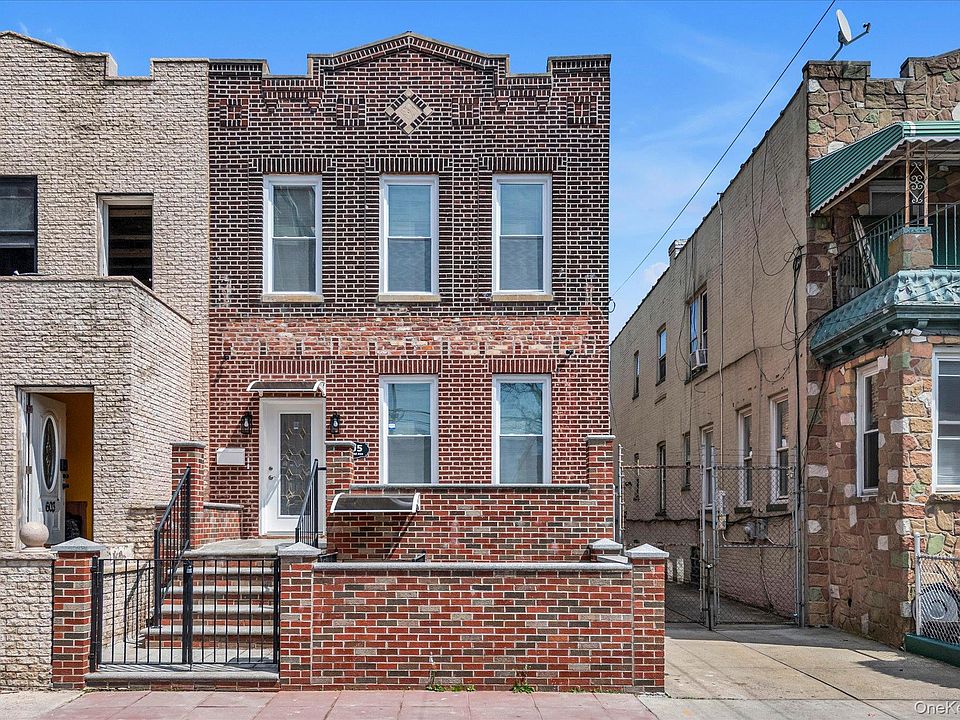 1st image of 605 Sheffield Avenue