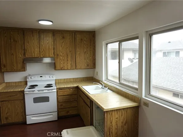 17628 Alburtis Ave Unit 32, Artesia, CA 90701