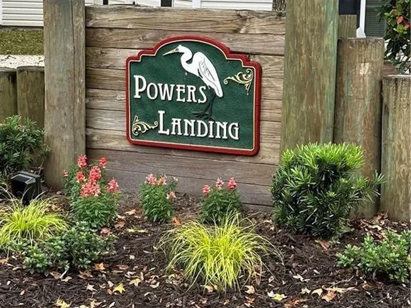 60 Powers Lndg, Brunswick, GA 31525