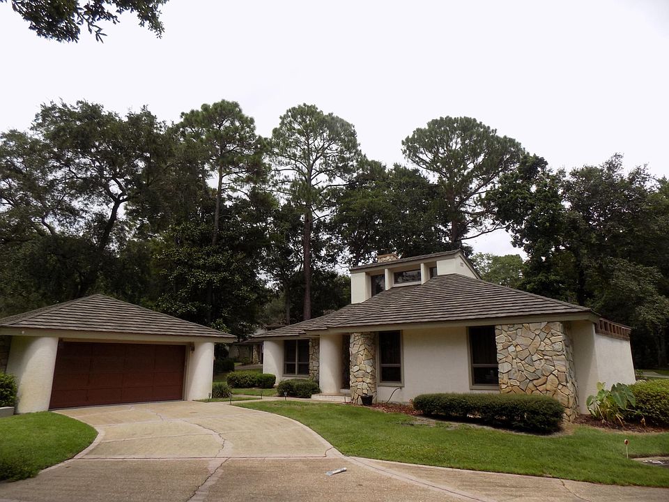 1st image of 5 Balmoral Dr