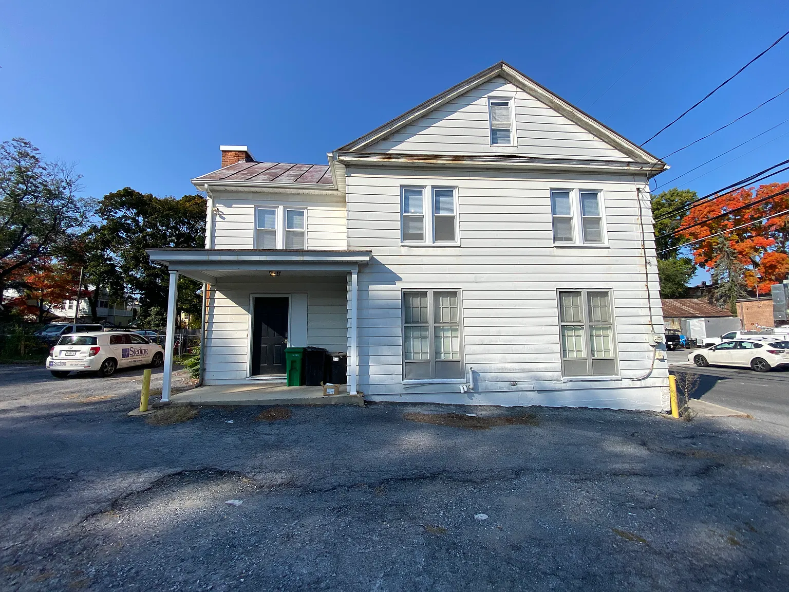 4 bed, $1,995 — Photo 2