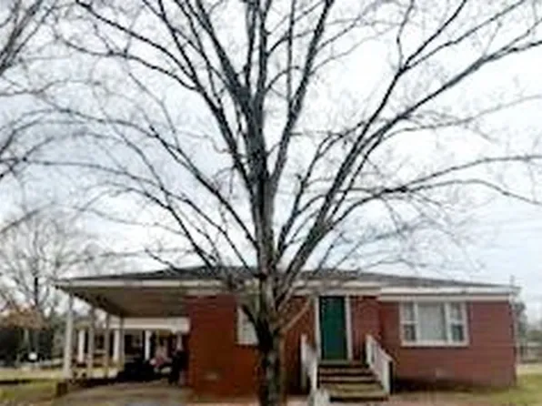 210 Hardin Rd, Savannah, TN 38372