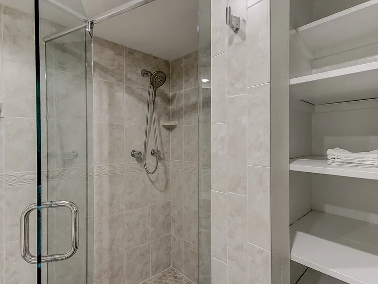 4480 Overlook Dr NE #27 — Photo 10