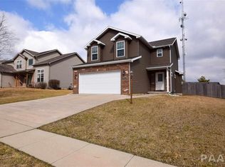 1521 Kelsey St, Washington, IL