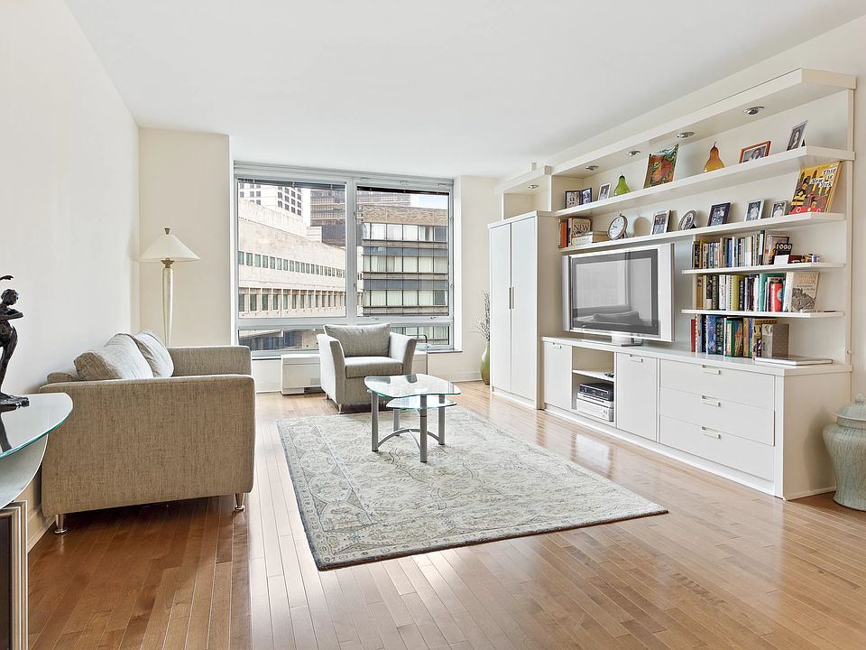 1st image of 150 Columbus Ave APT 4B
