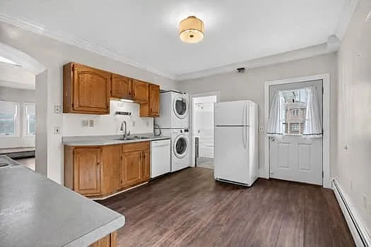 102 Market St #3 — Photo 3