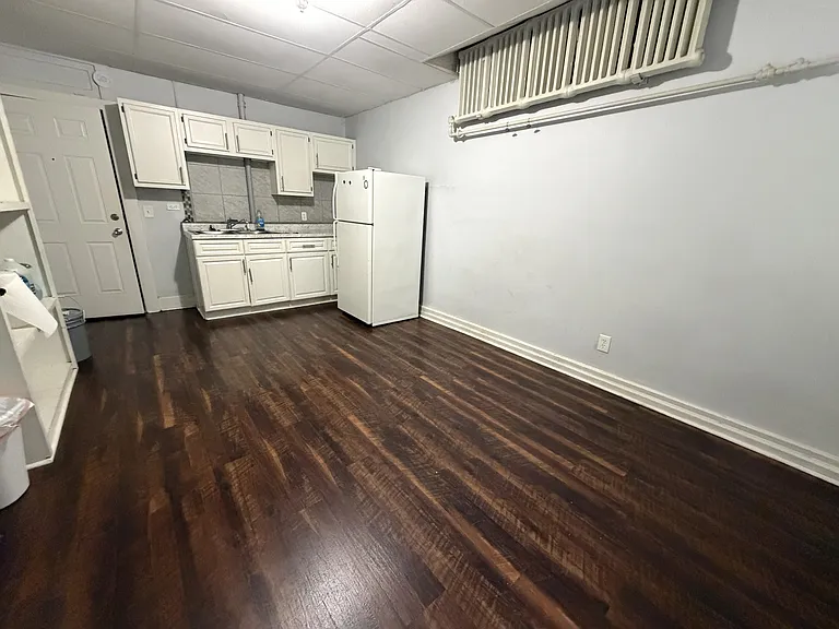 189 Lake Ave — Photo 11