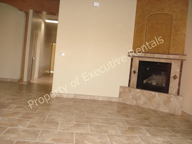 4206 Tres Ninos Dr #A — Photo 16