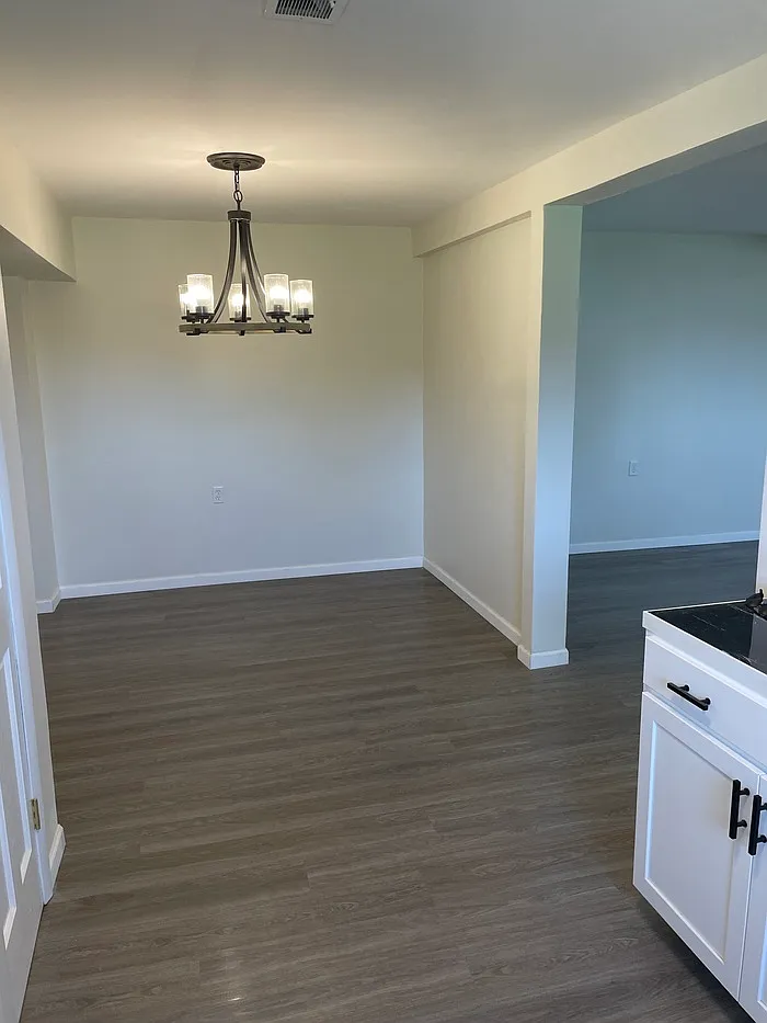 3 bed, 1.5 bath, $1,350 — Photo 3
