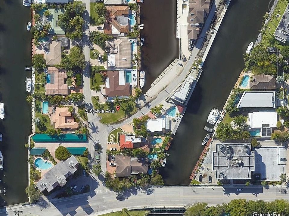1st image of 316 Mola Avenue