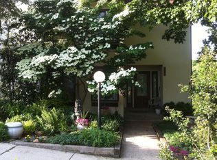 9742 Basket Ring Rd, Columbia, MD 21045