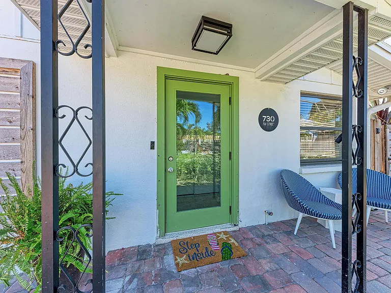 730 Fox St — Photo 27
