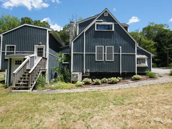 690 Taunton Ave, Seekonk, MA 02771