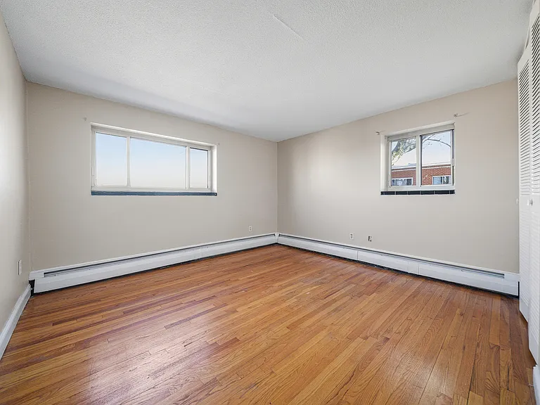239 Kelton St #41 — Photo 11