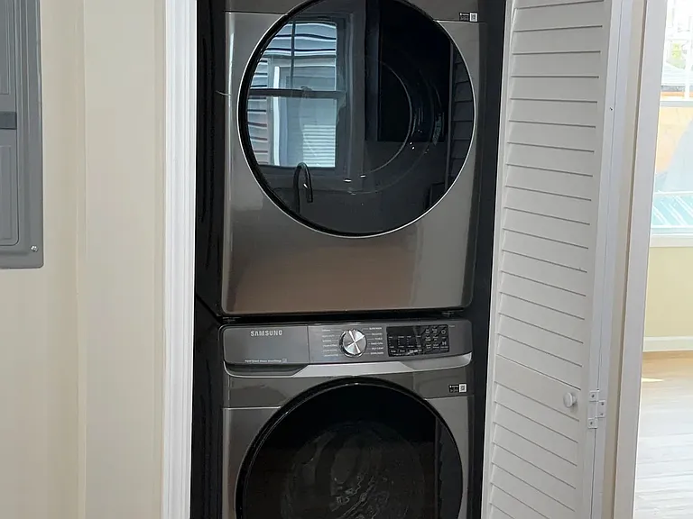 256 Berkeley Ave #256 — Photo 10