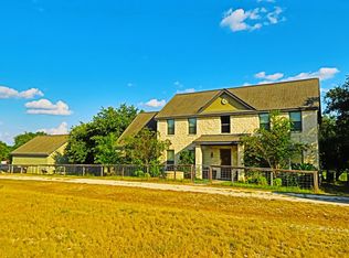 8 Walnut Grove Rd, Boerne, TX 78006