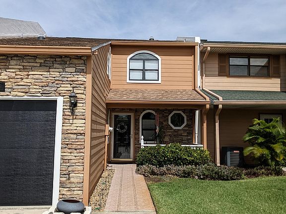 2nd image of 8745 Bay Pointe Dr