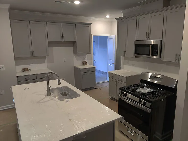 956 Maple Br — Photo 8