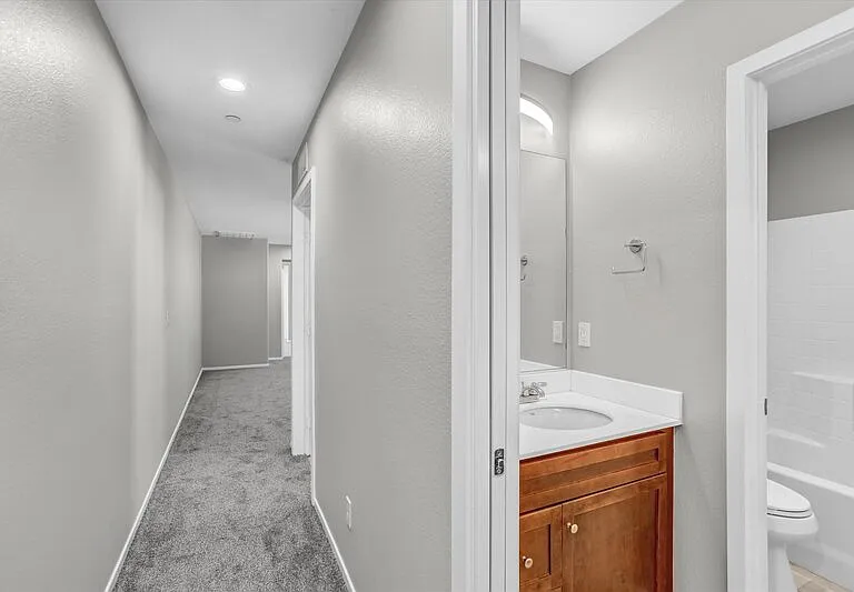 2215 Antonio Dr — Photo 26