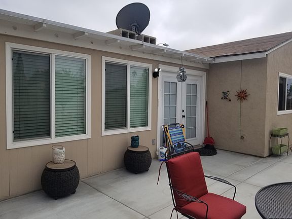 5th image of 1194 Thalia St