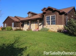 670 County Road 1800 E, Eureka, IL 61530