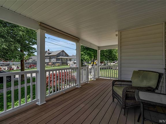 3rd image of 83 Warsaw St
