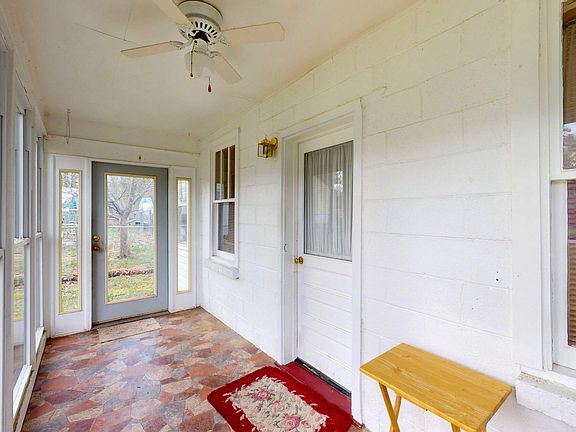 5th image of 1317 Vance Rd