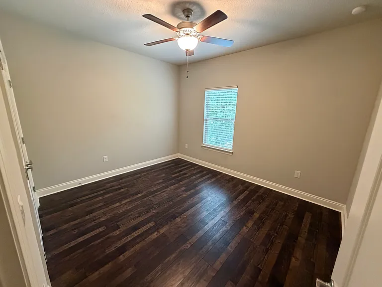 8520 Dinosaur Dr — Photo 29
