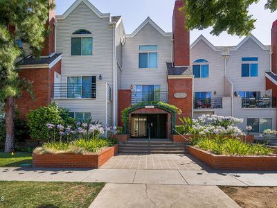 2706 Honolulu Ave APT 304, Montrose, CA, 91020