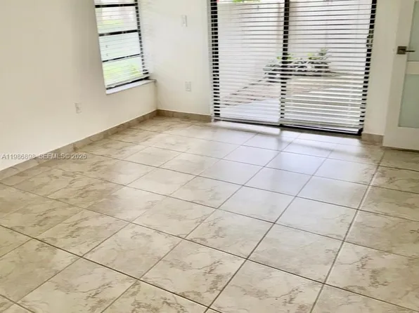 8933 SW 123rd Ct, Miami, FL