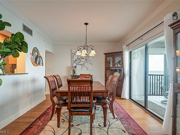 5th image of 1900 Virginia Ave APT 201