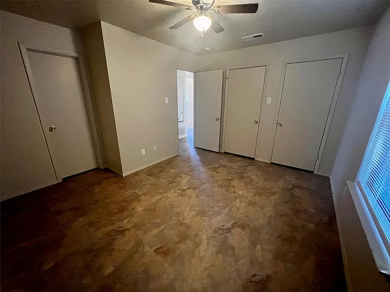 1204 Blackjack St #B — Photo 17