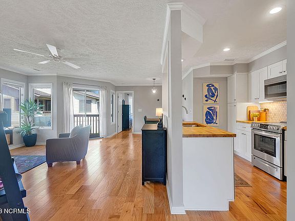 3rd image of 183 Longstreet Drive Apt 201