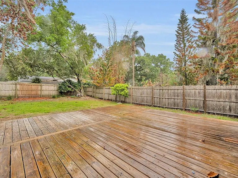 612 E Kaley St — Photo 3