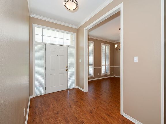 5th image of 13567 Alacia Ct