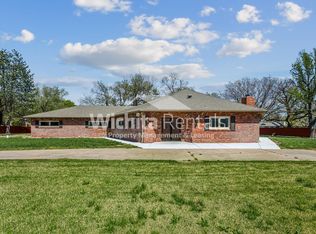 10810 W Maple St, Wichita, KS 67209