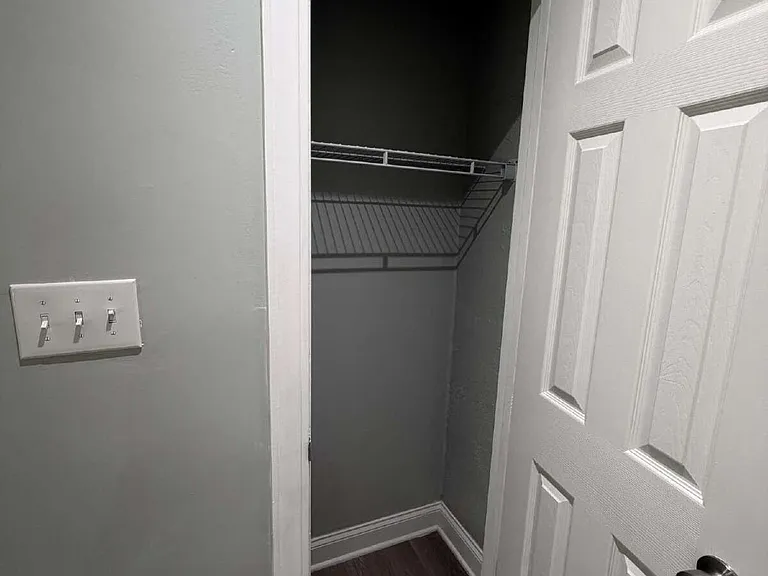 721 Hooker Rd — Photo 10
