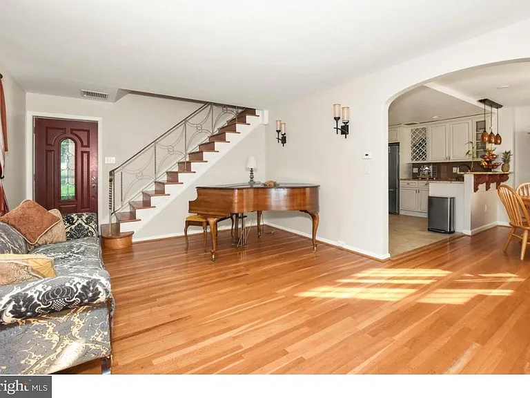 40 Trent Rd — Photo 18