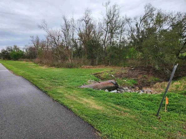 0 N Alex Plaisance Blvd, Golden Meadow, LA 70357