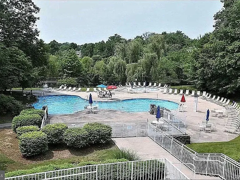 101 Wellington Park Dr — Photo 38