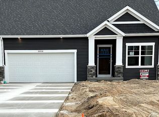 3058 Blairview Pkwy SE, Kentwood, MI 49512