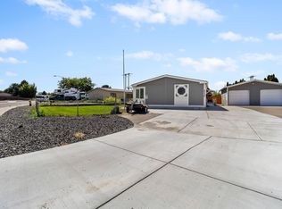 2130 S Ledbetter St, Kennewick, WA 99337